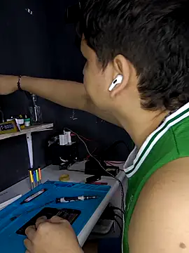Opehot webcam show