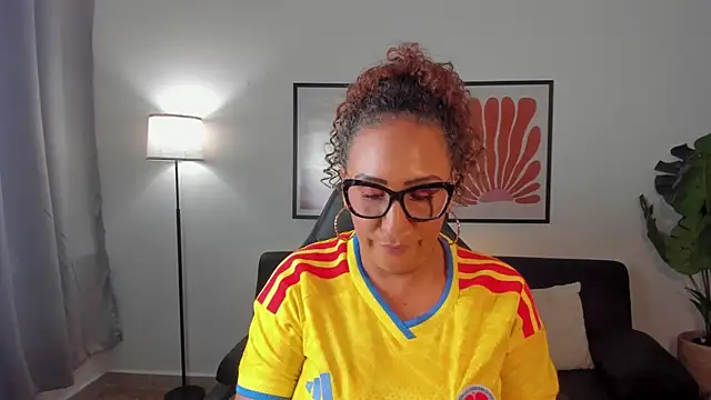 Eva-Millss' Webcam Show