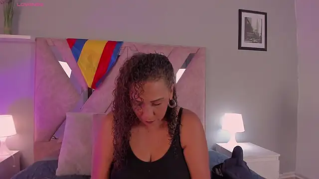Eva-Millss' Webcam Show