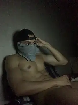 Big-dick-cum01 Adlı Modelin Web Kamerası Şovu