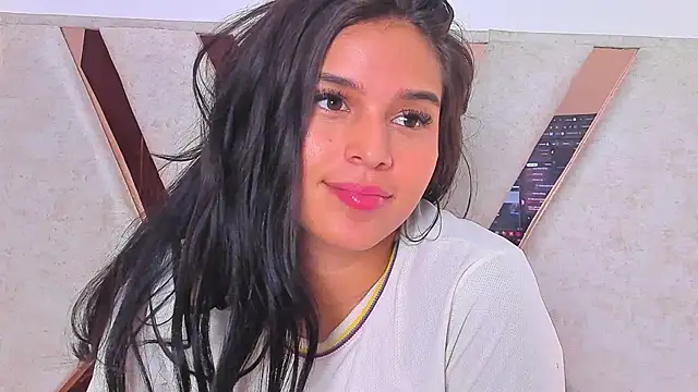 XXX chat uživo modela Milly610