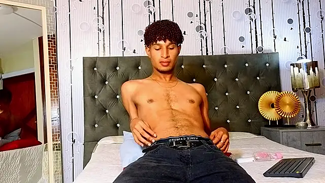 Show de Alex_Bloom na webcam