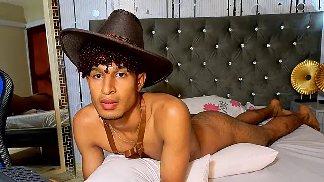Alex_Bloom Pertunjukan Webcam
