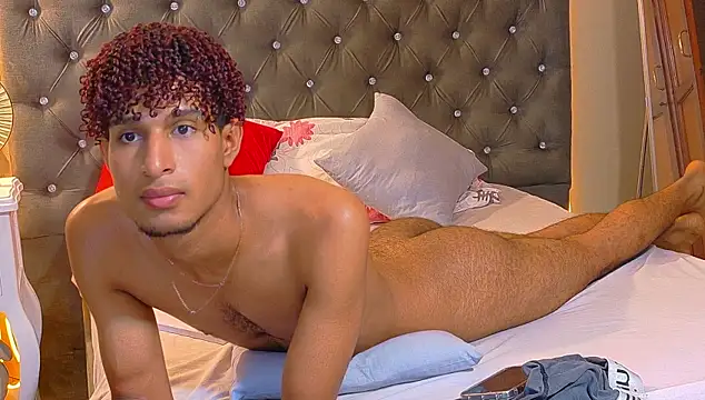 Alex_Bloom Adlı Modelin Web Kamerası Şovu