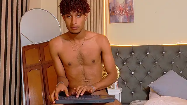 Alex_Bloom Show Webcam