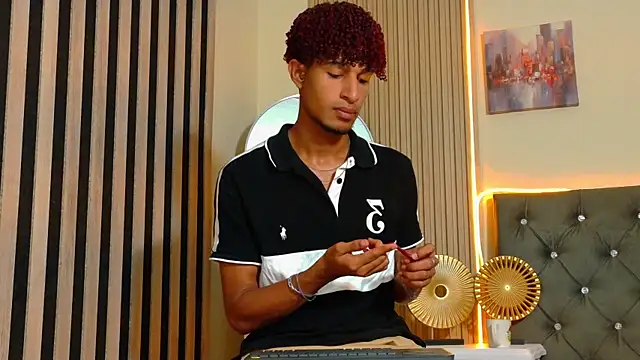 Alex_Bloom Adlı Modelin Web Kamerası Şovu