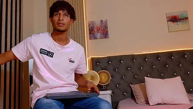 Alex_Bloom Webcam Show