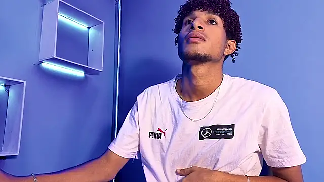 Show de Alex_Bloom na webcam