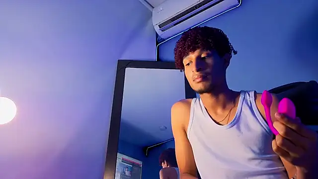 Alex_Bloom Pertunjukan Webcam