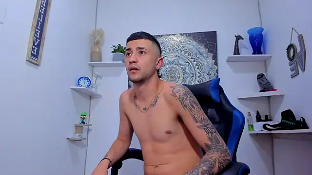 Jey_hot7: в ебкам-шоу