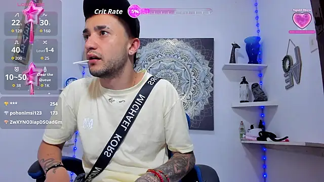 Show modela Jey_hot7 na web-kameri