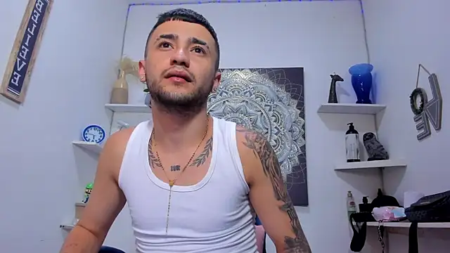 Show de Jey_hot7 na webcam