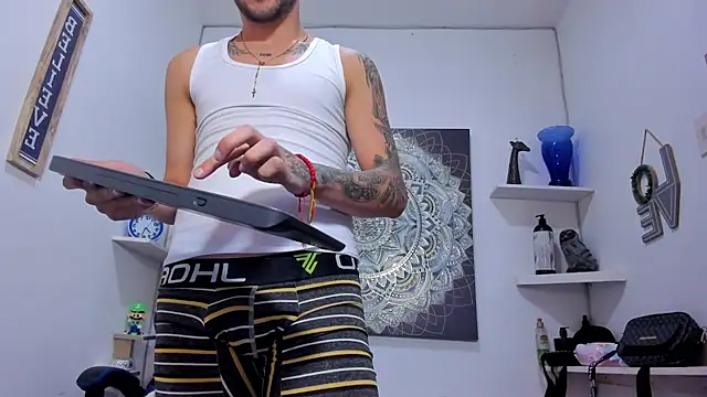 Webkamerová show Jey_hot7