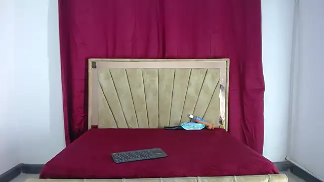naty_hots' Live XXX Chat