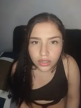دردشة LinaColombianGirl الجنسية المباشرة