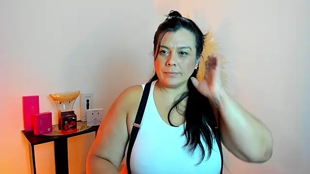 Martina_Foxy01 Adlı Modelin Web Kamerası Şovu