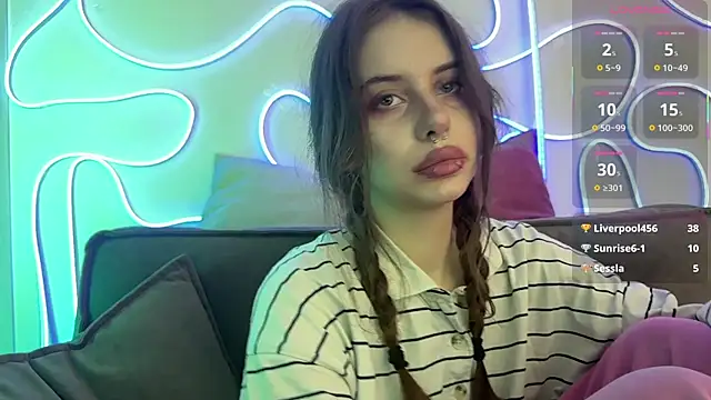 evvaavve Chat XXX in diretta