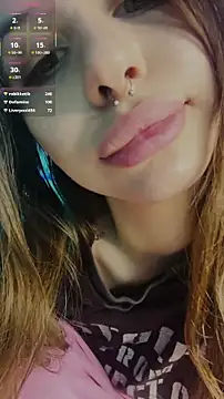 evvaavve – Naživo XXX chat