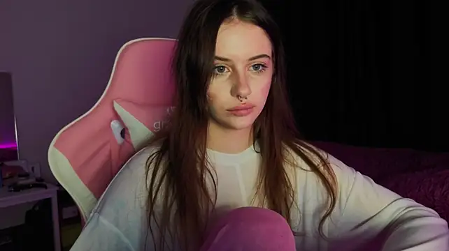 Show modela evvaavve na web-kameri