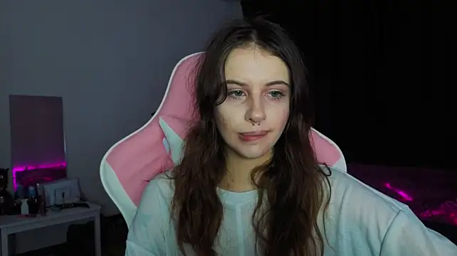 evvaavve 라이브 XXX 채팅
