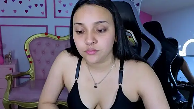 lia_harper_t Live XXX Chat