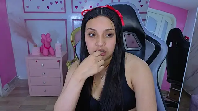Chat XXX en directo de lia_harper_t
