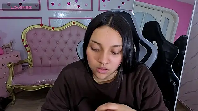 lia_harper_t élő XXX-chatje
