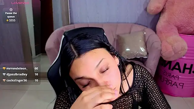 Czat XXX na żywo – lia_harper_t