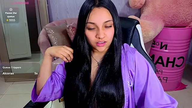 XXX chat uživo modela lia_harper_t