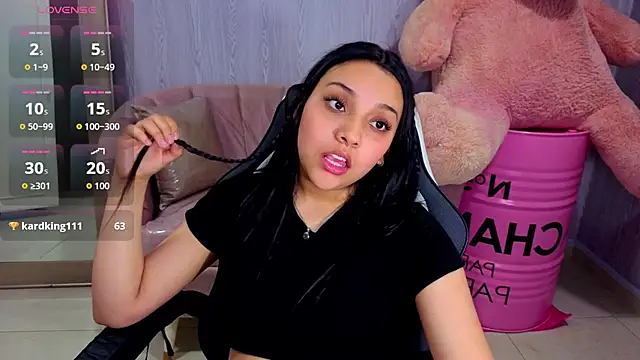 Chatroom XXX en direct de lia_harper_t