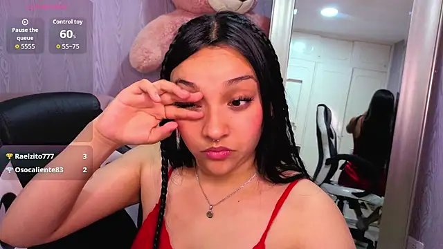 XXX chat uživo modela lia_harper_t