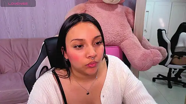 lia_harper_t élő XXX-chatje