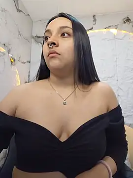 lia_harper_t XXX чат на живо