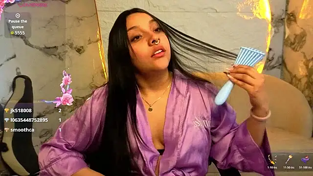 lia_harper_tのライブXXXチャット