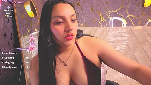 แชท XXX สดของ lia_harper_t