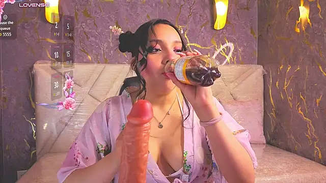 دردشة lia_harper_t الجنسية المباشرة