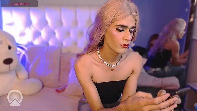 Anny_Evaanss_ Show Webcam