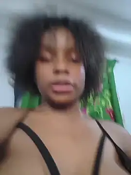 OshunHoney Adlı Modelin Canlı XXX Sohbeti