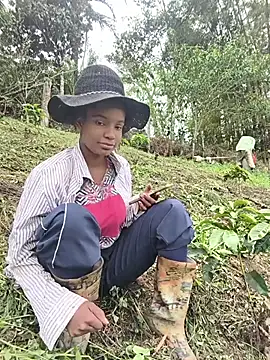 OshunHoneyn Webbikameraesitys