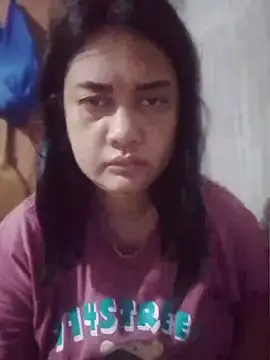 kiefhy Pertunjukan Webcam