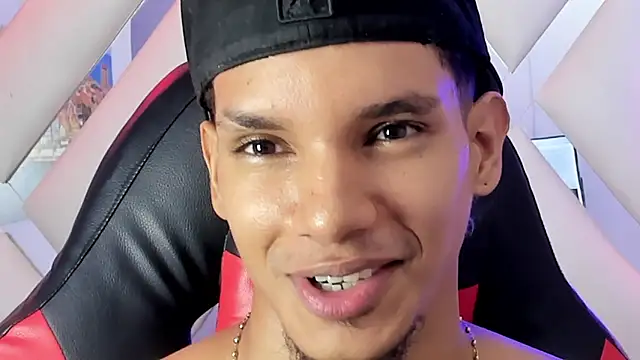 kai_storm77 webcam show