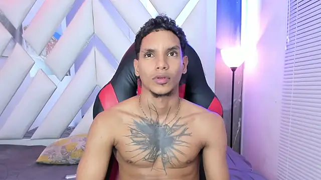 kai_storm77 Webcamshow