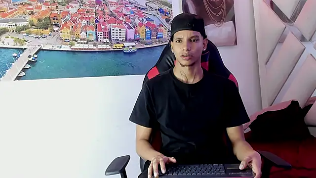 kai_storm77 Adlı Modelin Web Kamerası Şovu