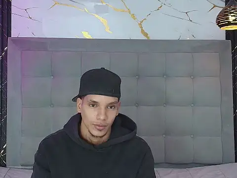 kai_storm77's Webcam Show