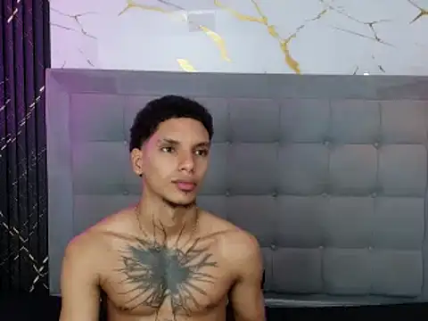 kai_storm77 Webcam show