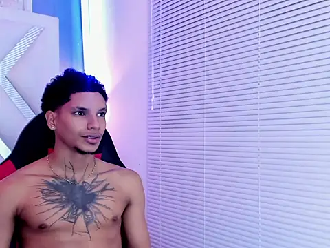 Show Webcam de kai_storm77