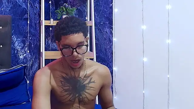 kai_storm77 Шоу с уебкамера