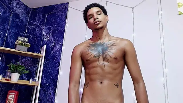 kai_storm77 Show in webcam