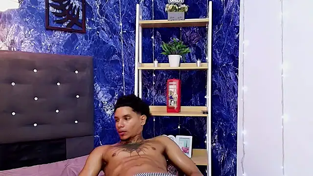 Show de kai_storm77 na webcam