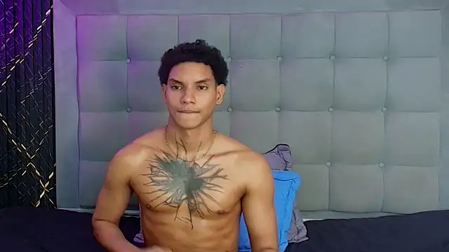kai_storm77 webcam show